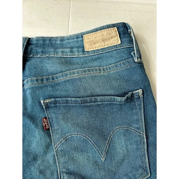 Levi’s Mid Rise skinny Jeans Size 4 - Picture 4 of 9